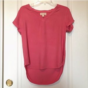 NWOT Cloth & Stone Pink/Coral V-Neck Shirt
